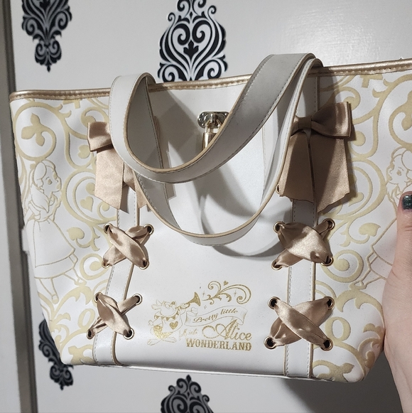 Alice In Wonderland Purse (RARE) - Picture 3 of 7